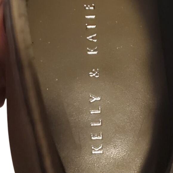 Kelly and Katie Olive Booties Boots Zipper and stretch seamed NWOT 11M - Picture 6 of 8